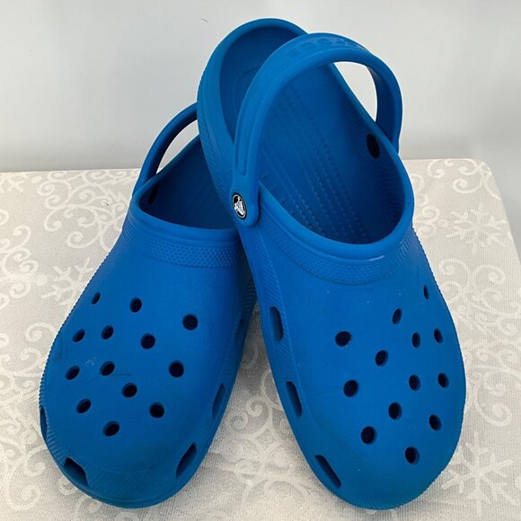 Crocs Classic #10001 Blue Size 11 Mens Lightweight Casual Slip-On Shoes - Picture 2 of 9